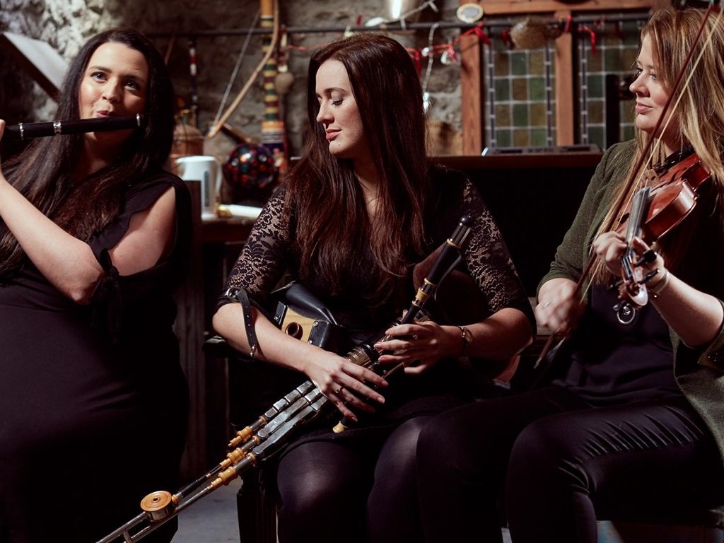 The Friel Sisters with Liz Doherty and Fiddlesticks