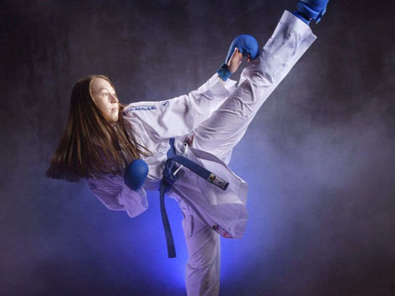 Support for karate expert Amiee as she competes for Scotland