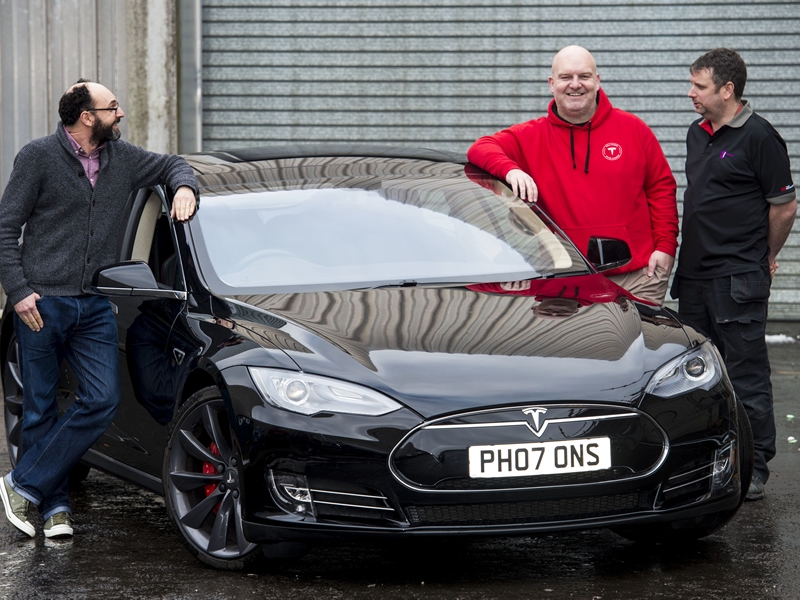 Glasgow Museums is gifted a Tesla Model S