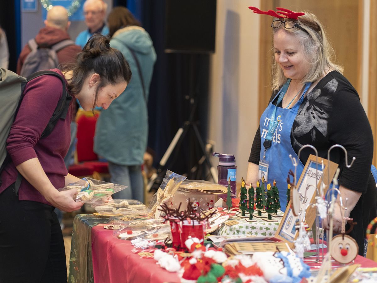 Go to Christmas market for locally made gifts returns to Glasgow city centre