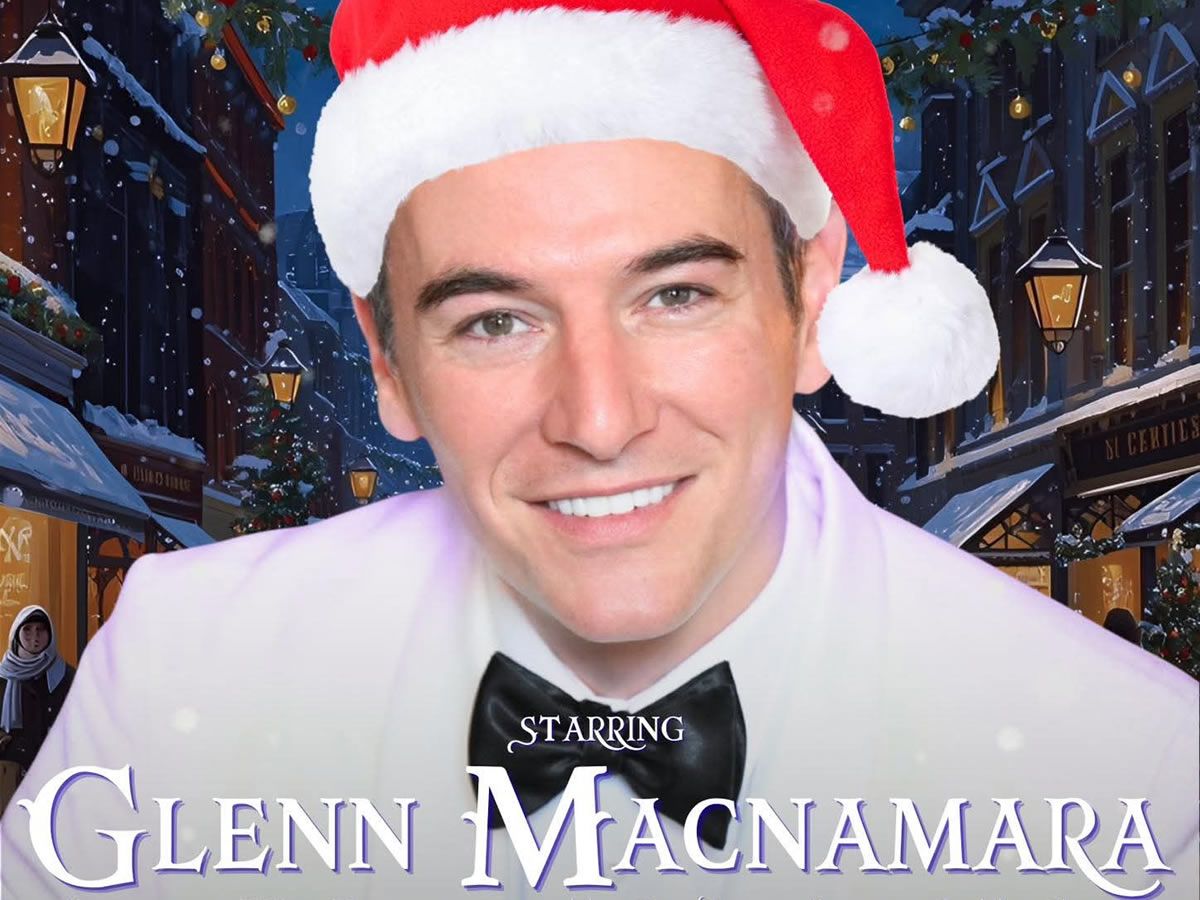 Swinging Christmas at the Old Kirk