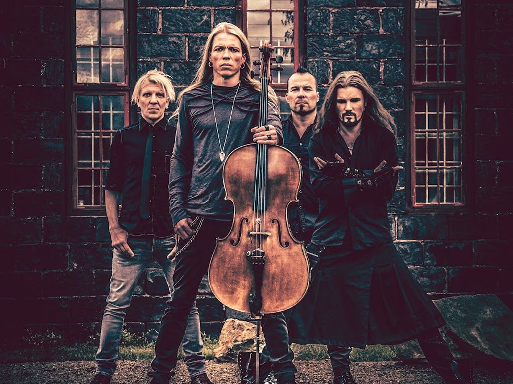 Apocalyptica Plays Metallica