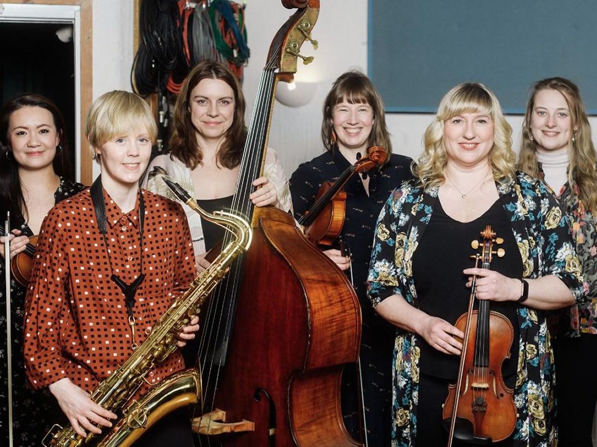 Seonaid Aitken Ensemble featuring Harben Kay