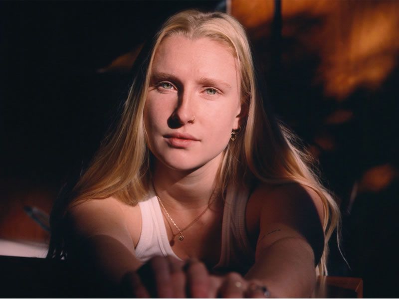 Billie Marten