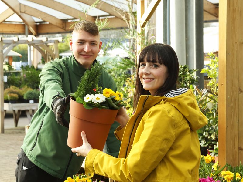 Grow How to Know How... free demonstrations relaunch at Dobbies Garden Centres