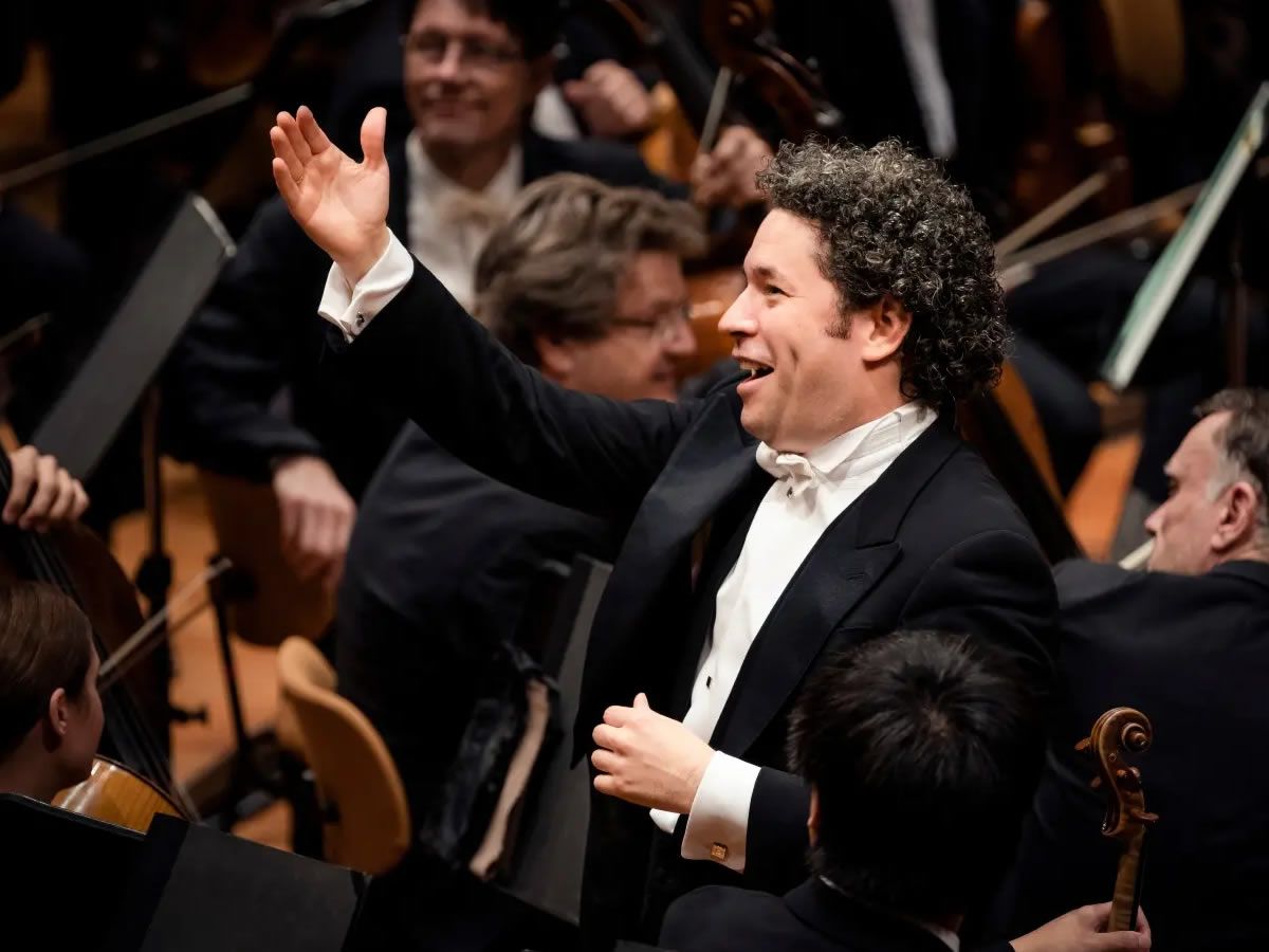 Edinburgh International Festival: Beethoven 7 & Ortiz