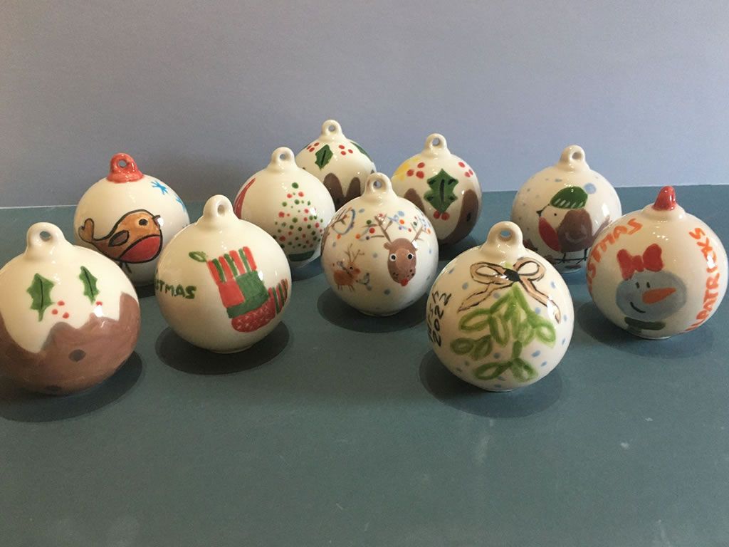 Christmas Bauble Painting