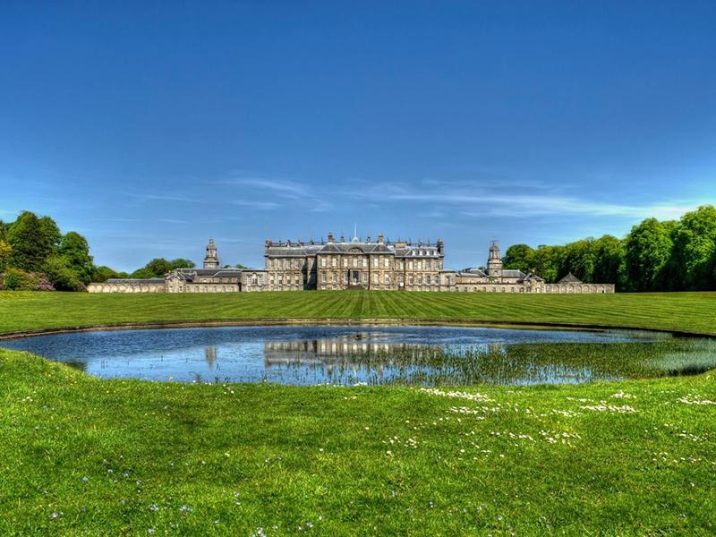 Hopetoun House