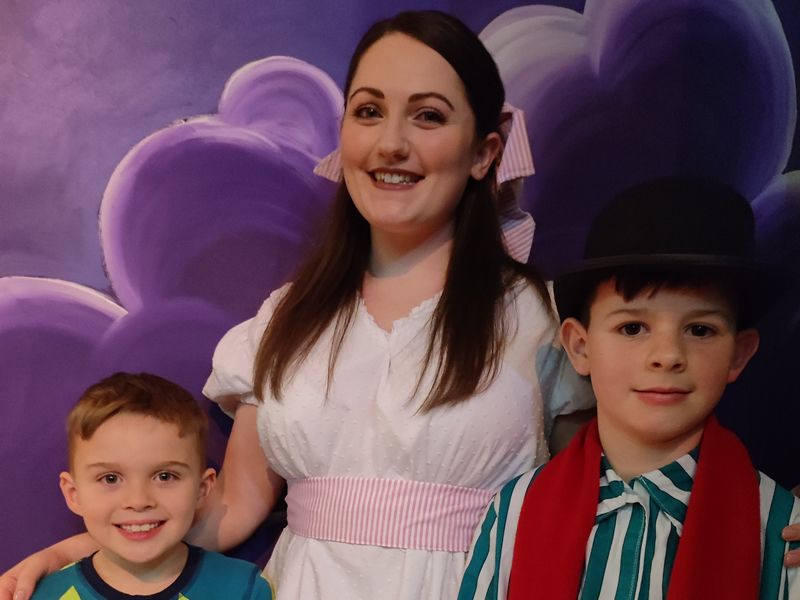 Pupils land leading panto roles