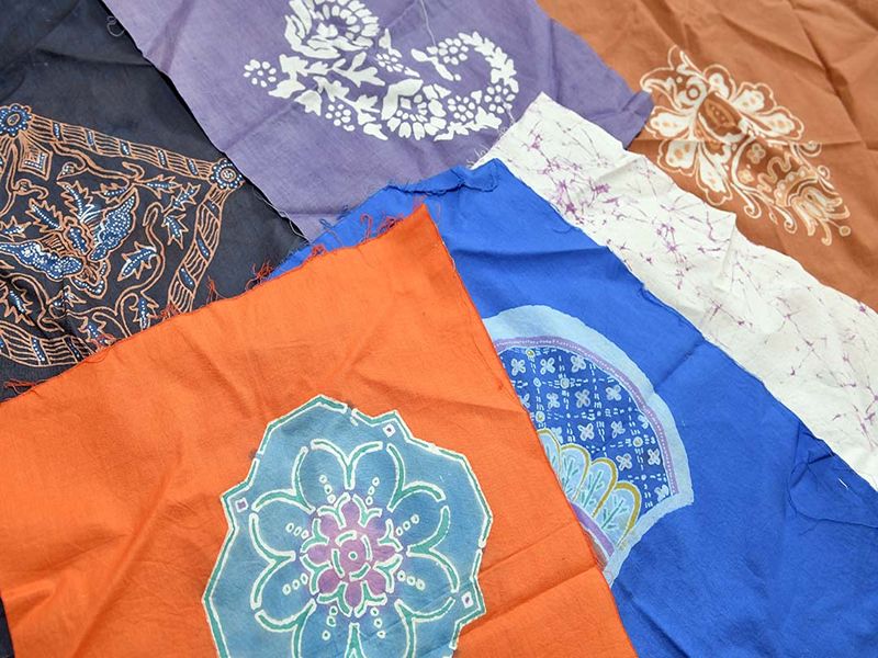 Traditional Indonesian Batik Making – Summer Course