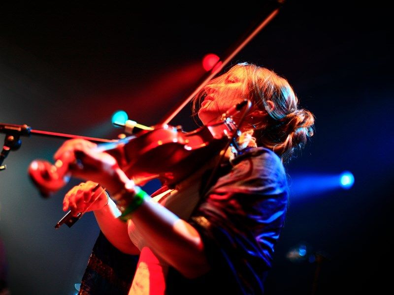 Eliza Carthy & The Restitution and Angeline Morrison