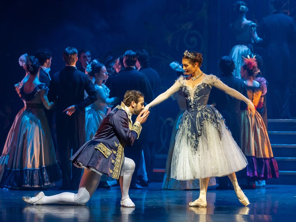 Young people step into the spotlight with Scottish Ballet