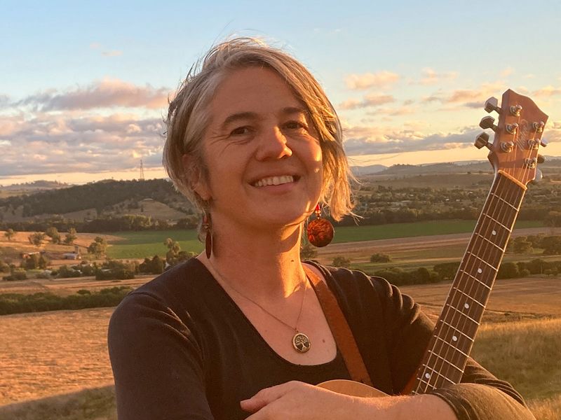 Acoustic Cafe Nights presents Nerida Cuddy