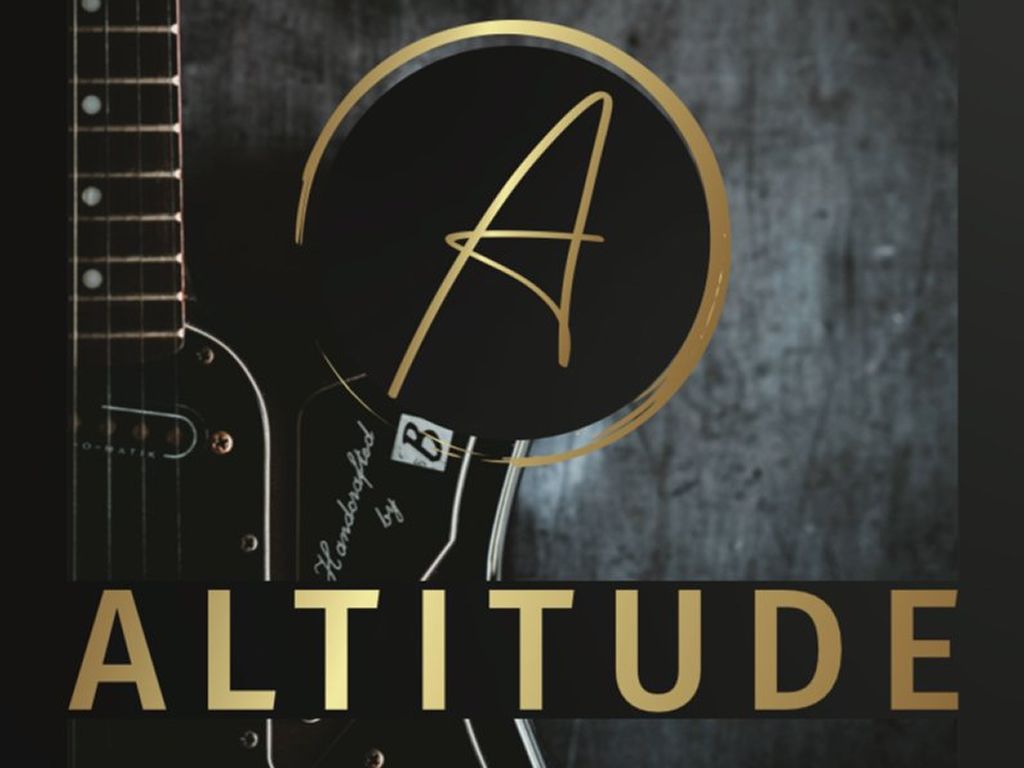 Altitude Live At Malones