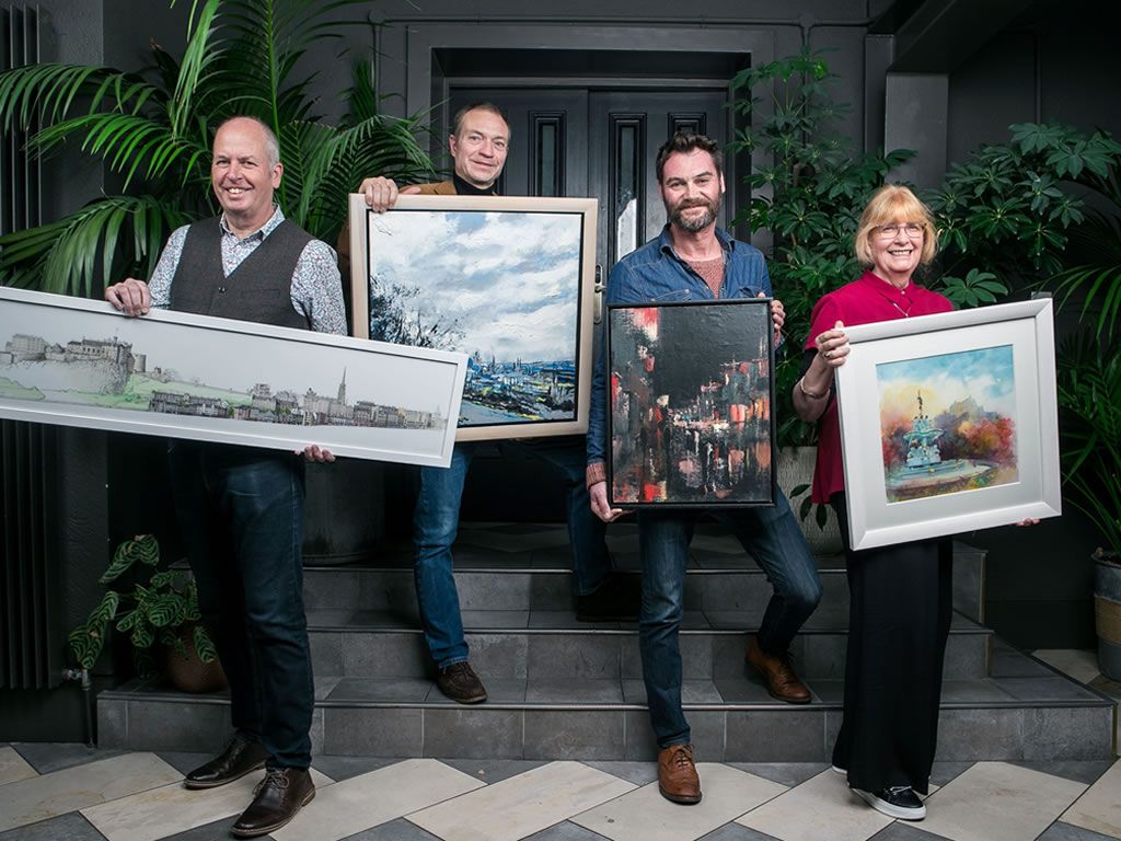Art exhibition lights up five star hotel for the festive season