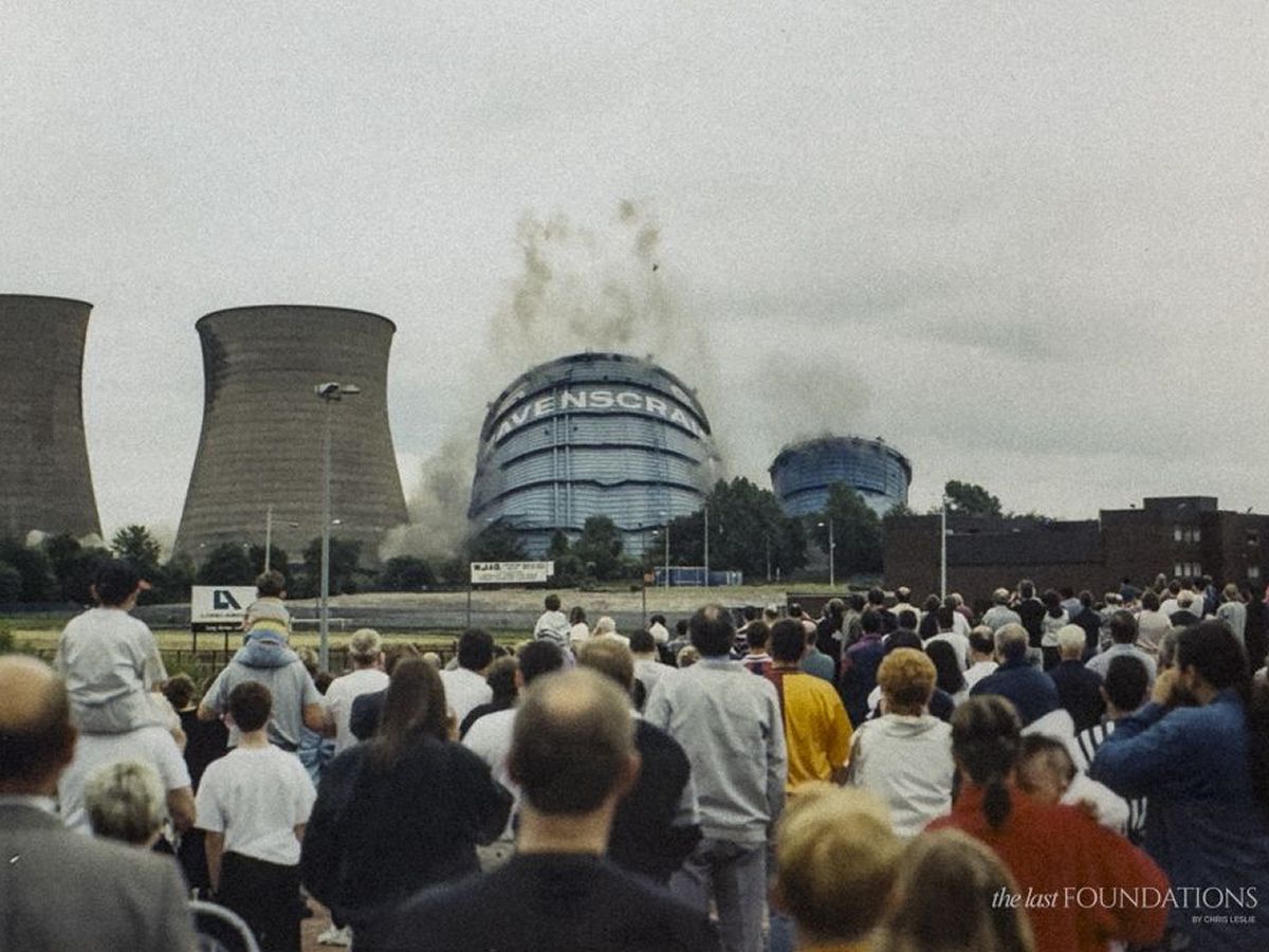 The Last Foundations: Ravenscraig 30 Years on by Chris Leslie