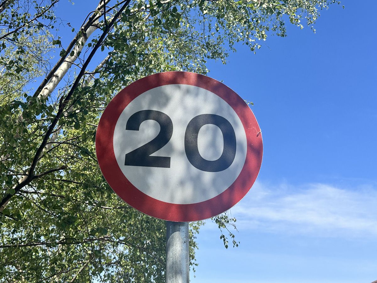 East Renfrewshire to introduce 20mph speed limits to improve road safety