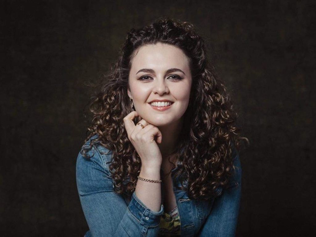 Acoustic Cafe Nights at the Granary presents Katee Kross