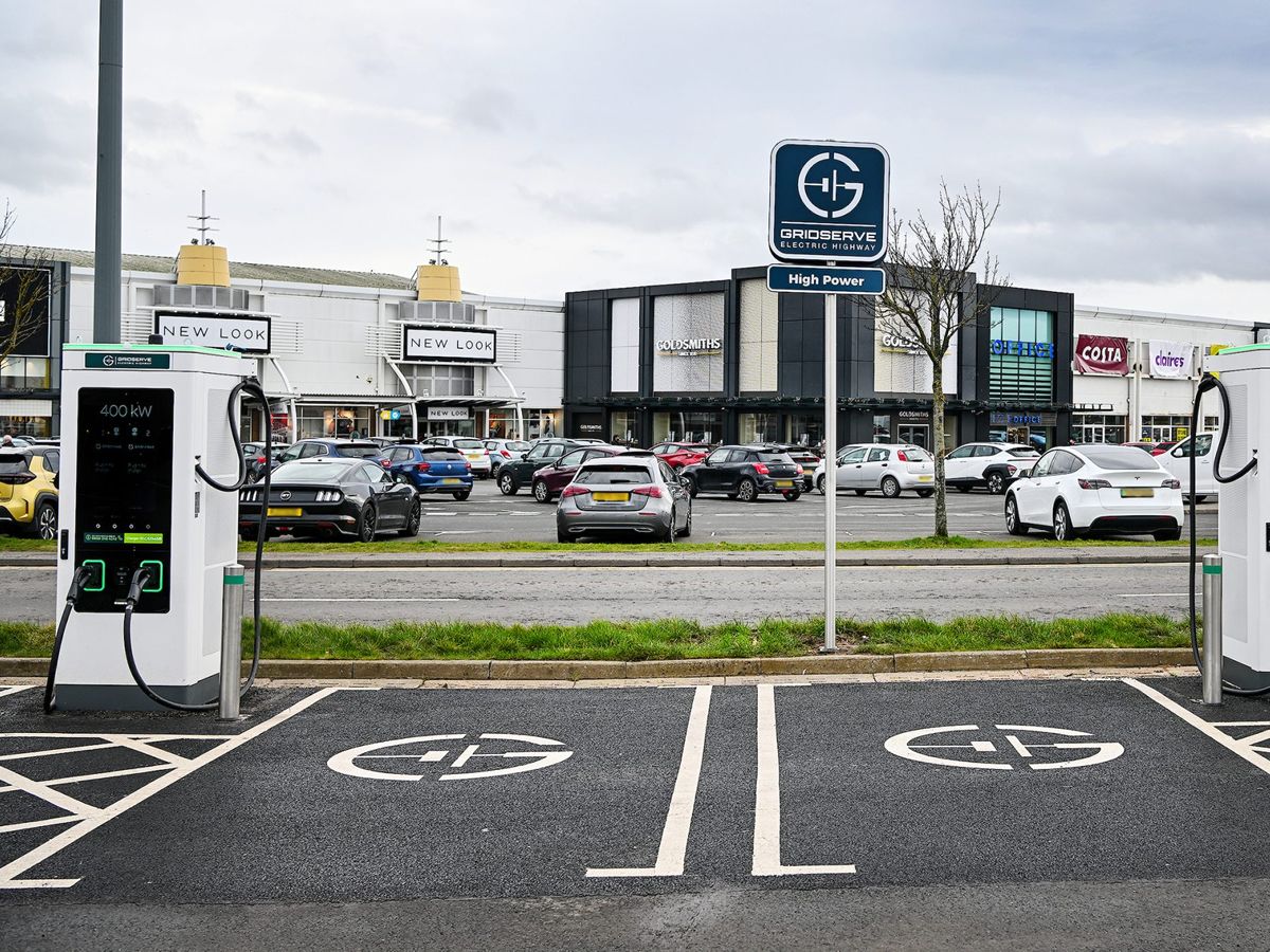 GRIDSERVE installs first EV charging facilities at Fort Kinnaird