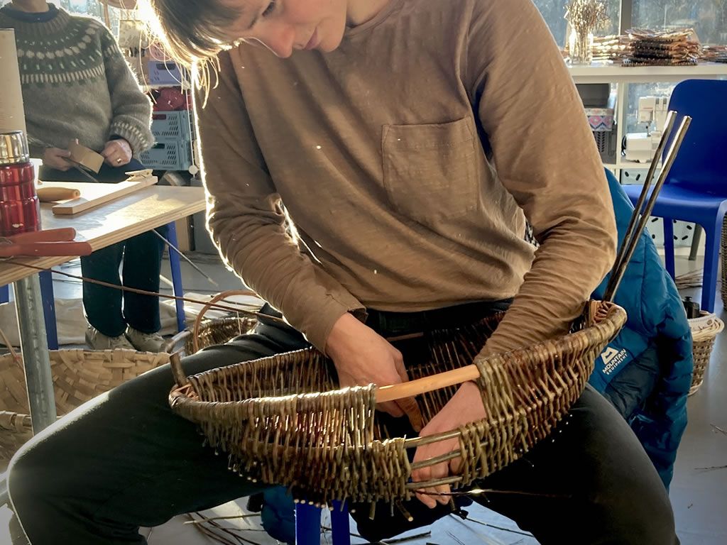 Beginners Willow Basketry