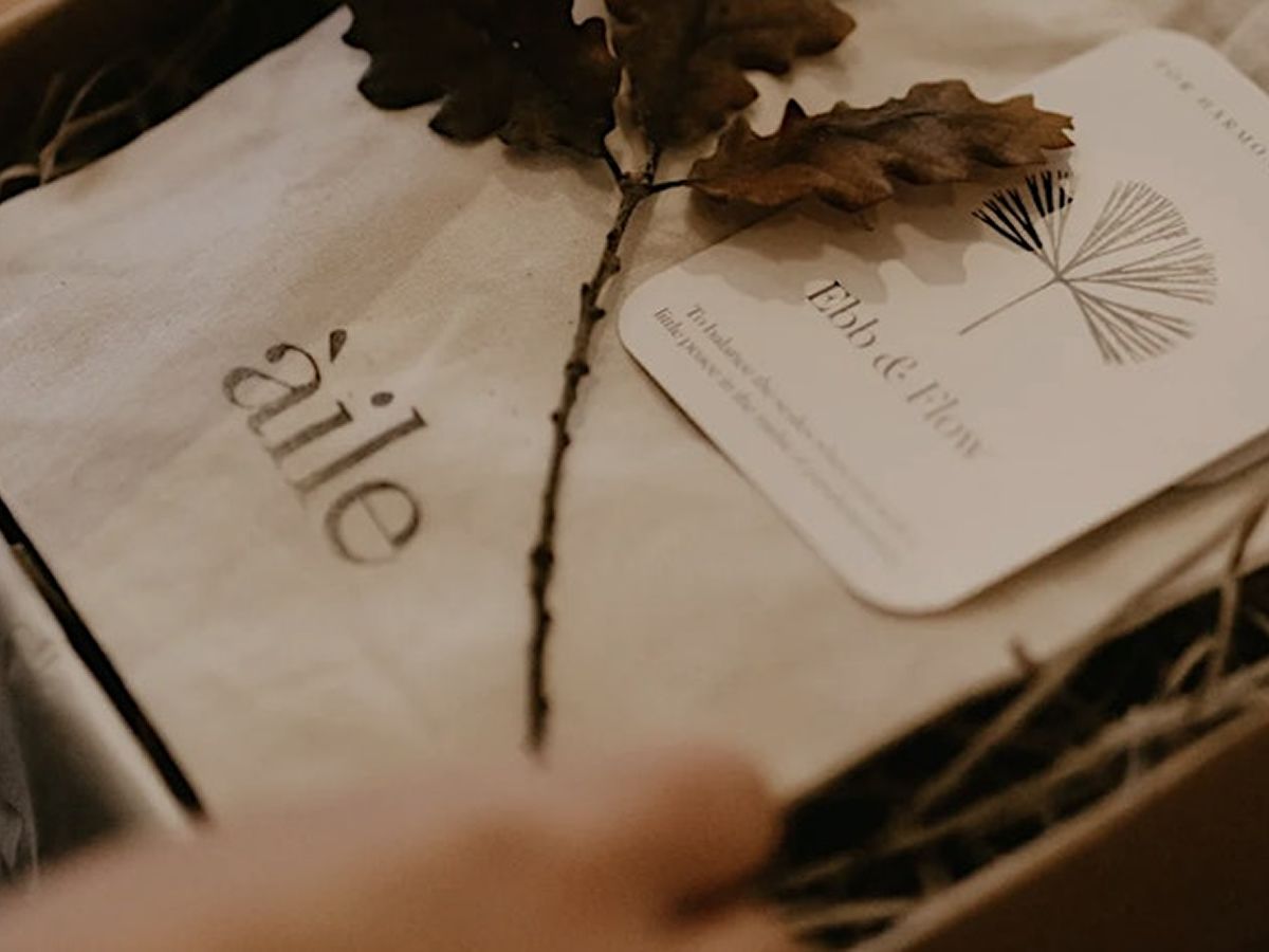 A Festive Aromatherapy Gift-Making Workshop