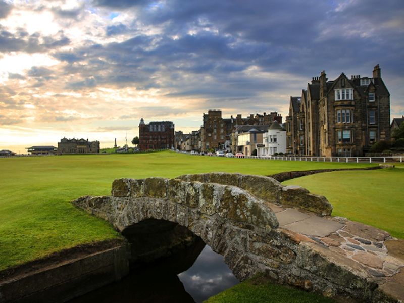 Guided Walks Of The Old Course