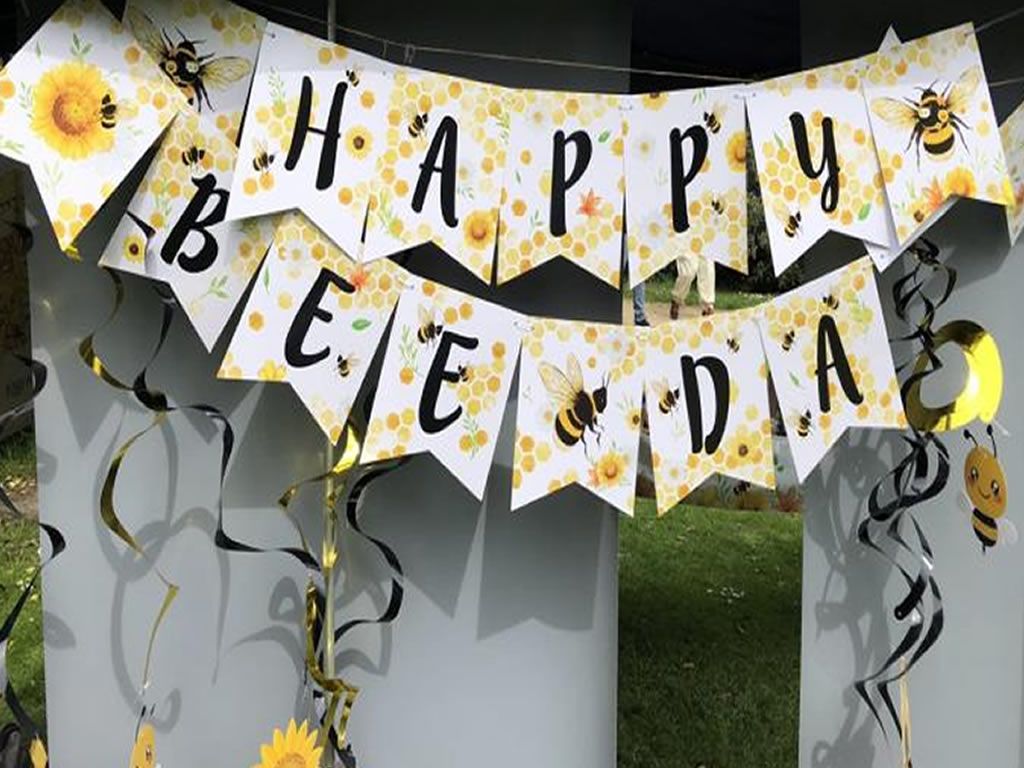World Bee Day at Lauriston Castle