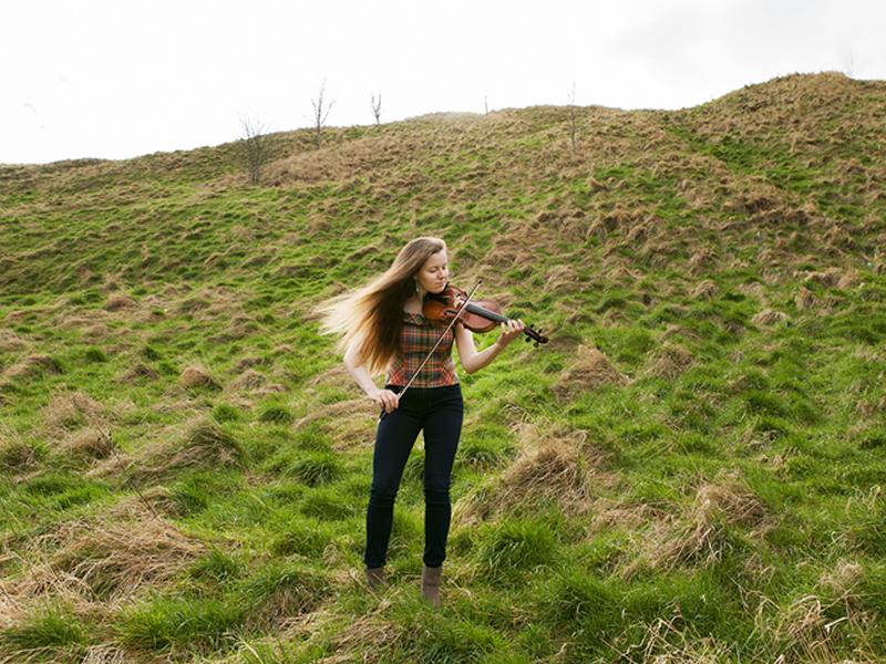 Emerging Scottish artist Isla Ratcliff releases debut single Cannot Steal The Sound
