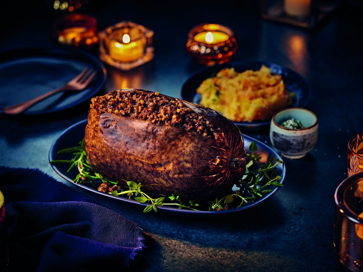 Primary schools in Scotland given chance to win specifically curated Burns Supper from Aldi