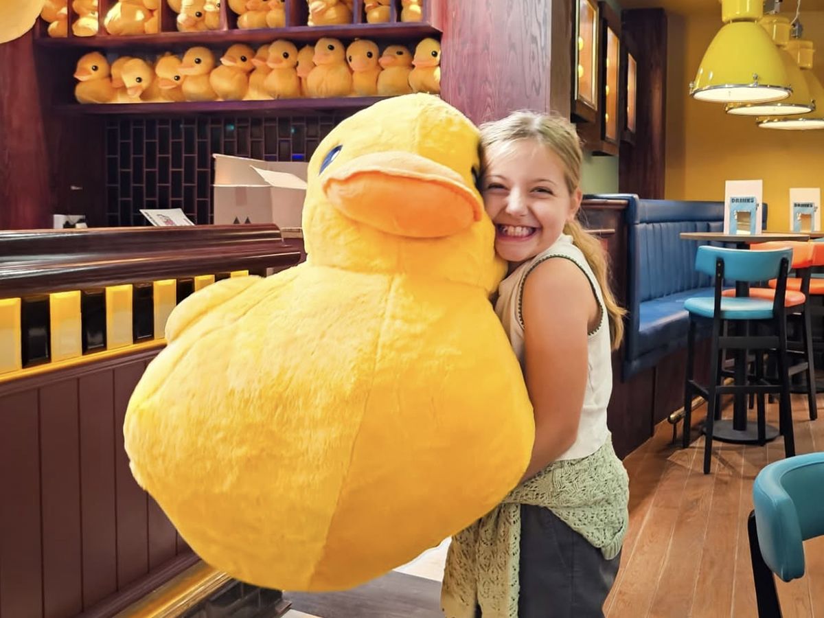 Glasgow fairground games venue goes all ages with giant free ducks on Good Friday