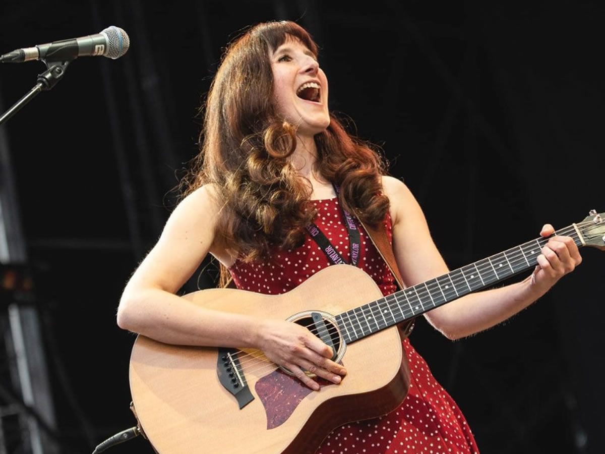 Concert with the Jen Ewan Band