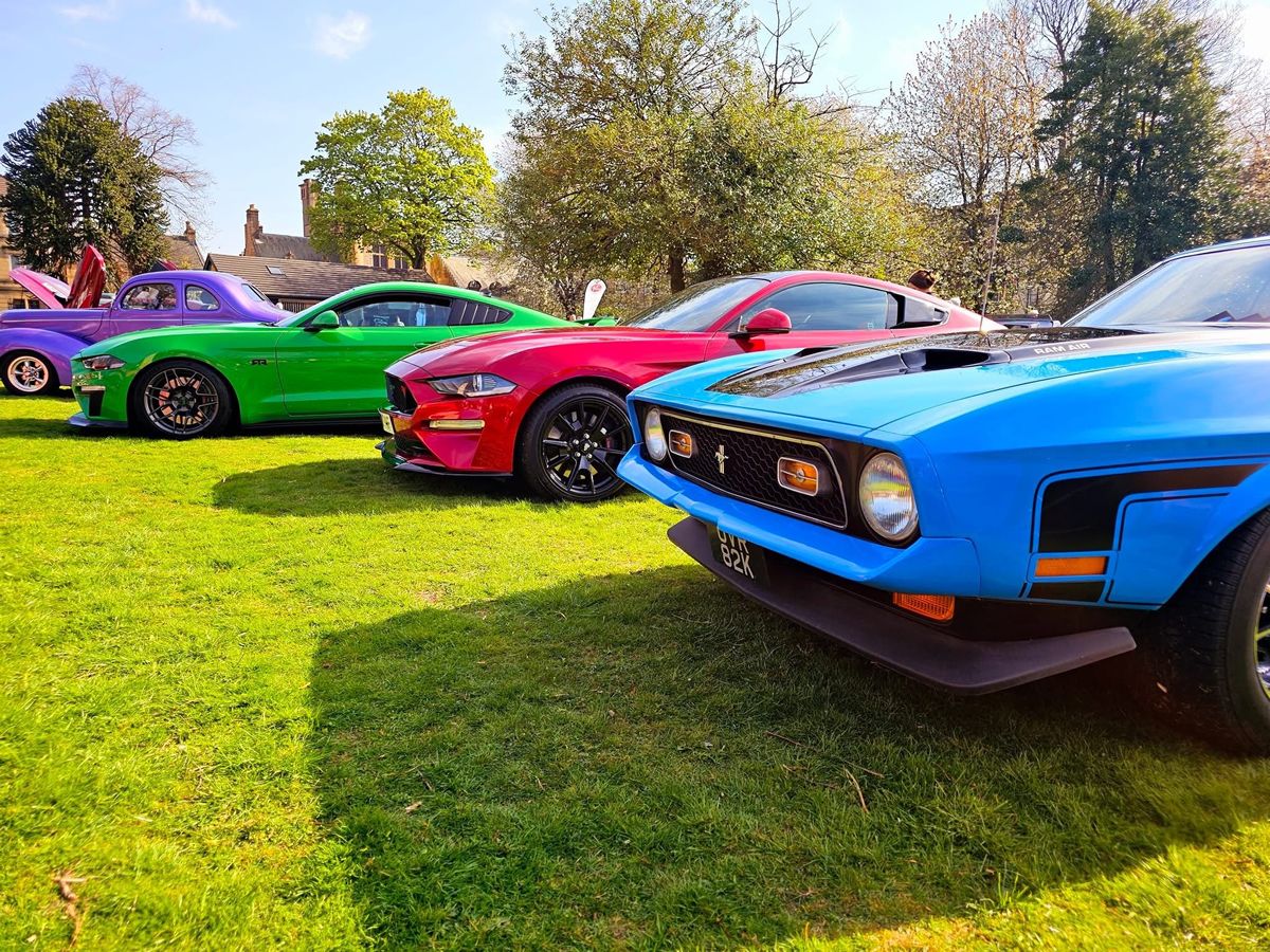 Classic car enthusiasts set to visit Loch Lomond Shores
