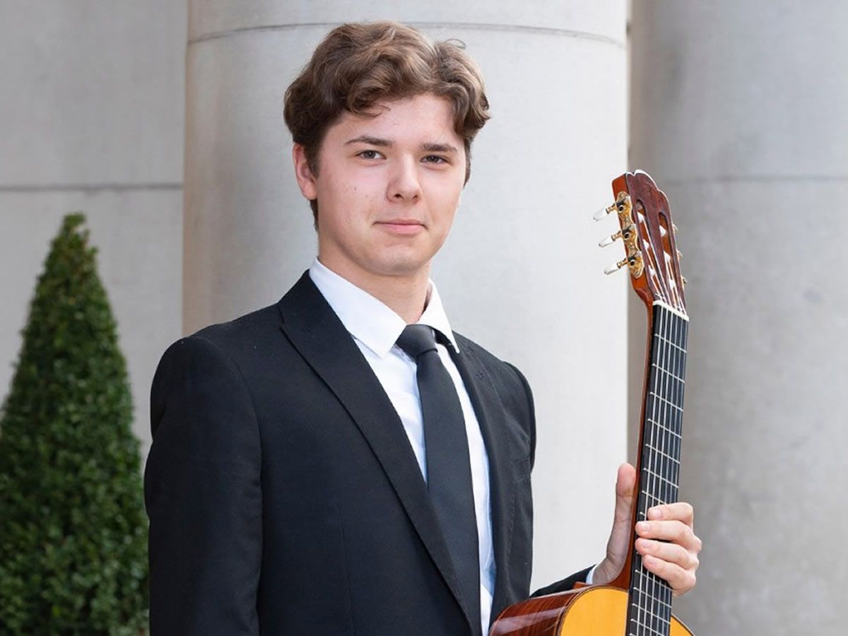 RCS presents : Alexander Krylov in concert