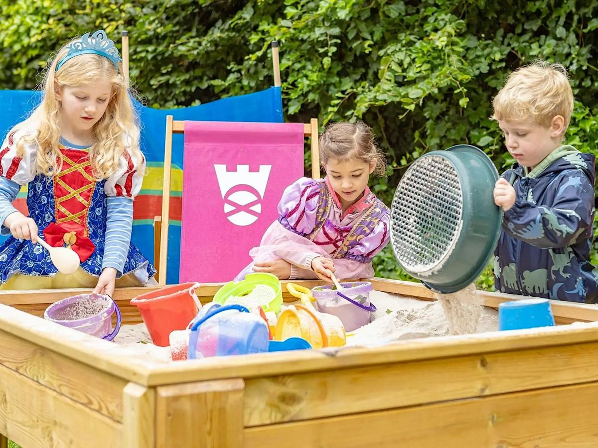 Playful Summer at Hill of Tarvit