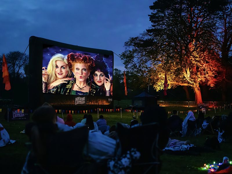 Adventure Cinema: Halloween Tour