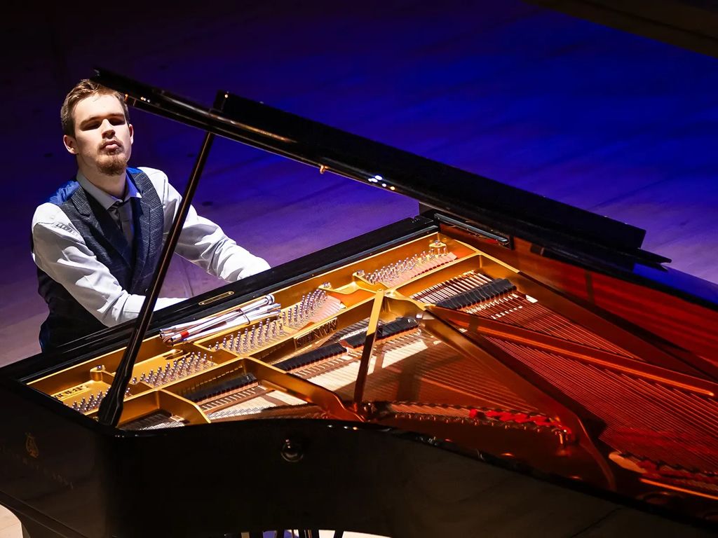 EDISO Presents: Ethan Loch Plays Loch Piano Concerto, Op. 2
