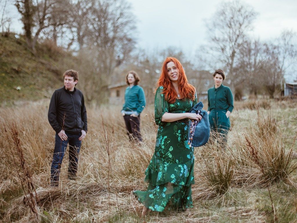 Kathryn Tickell & The Darkening and Falasgair