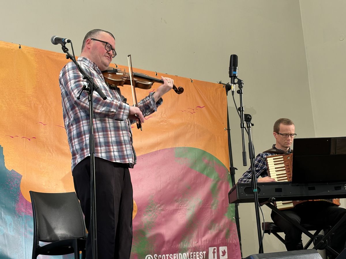 Alastair Savage and Gregor Blamey: The Fiddle Music Of Scotland