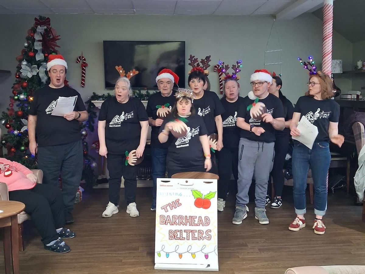 Barrhead Belters spread Christmas cheer across East Renfrewshire