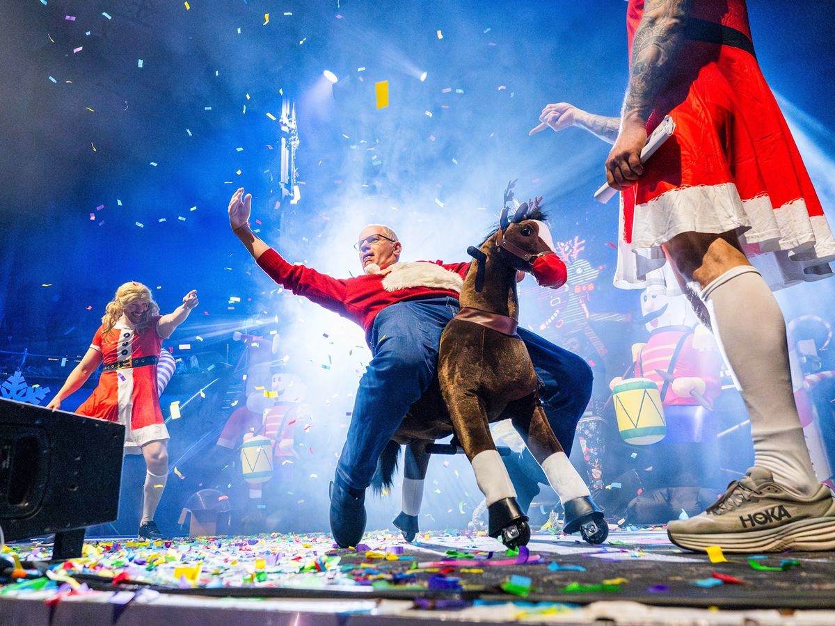 Forget a boring beige Christmas in Glasgow...