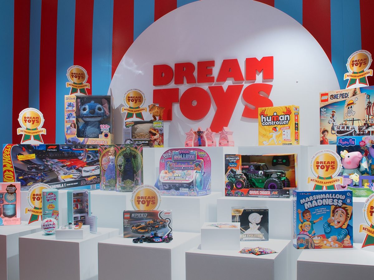 Toys the season to be Jolly! Kids in Glasgow can win the entire DreamToys list this Christmas