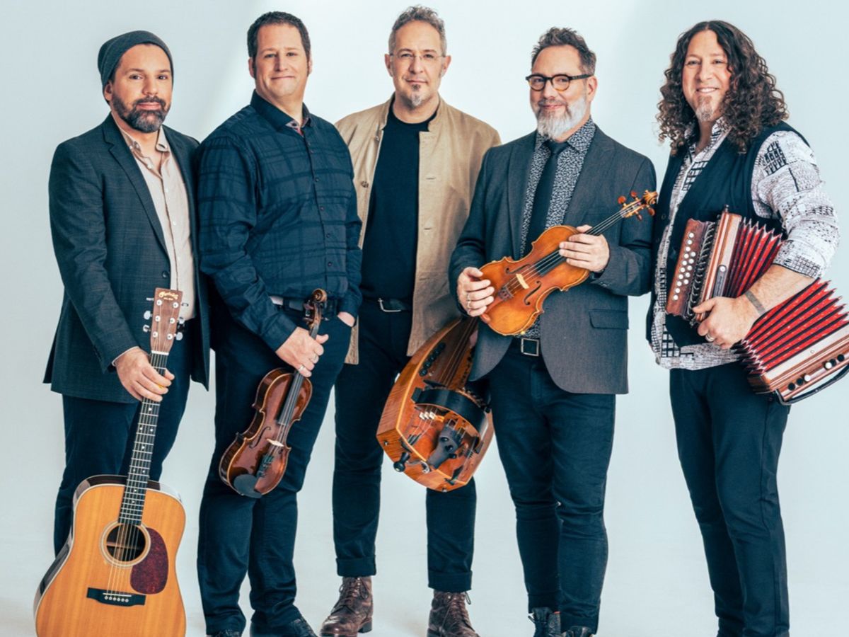 Le Vent du Nord and Support