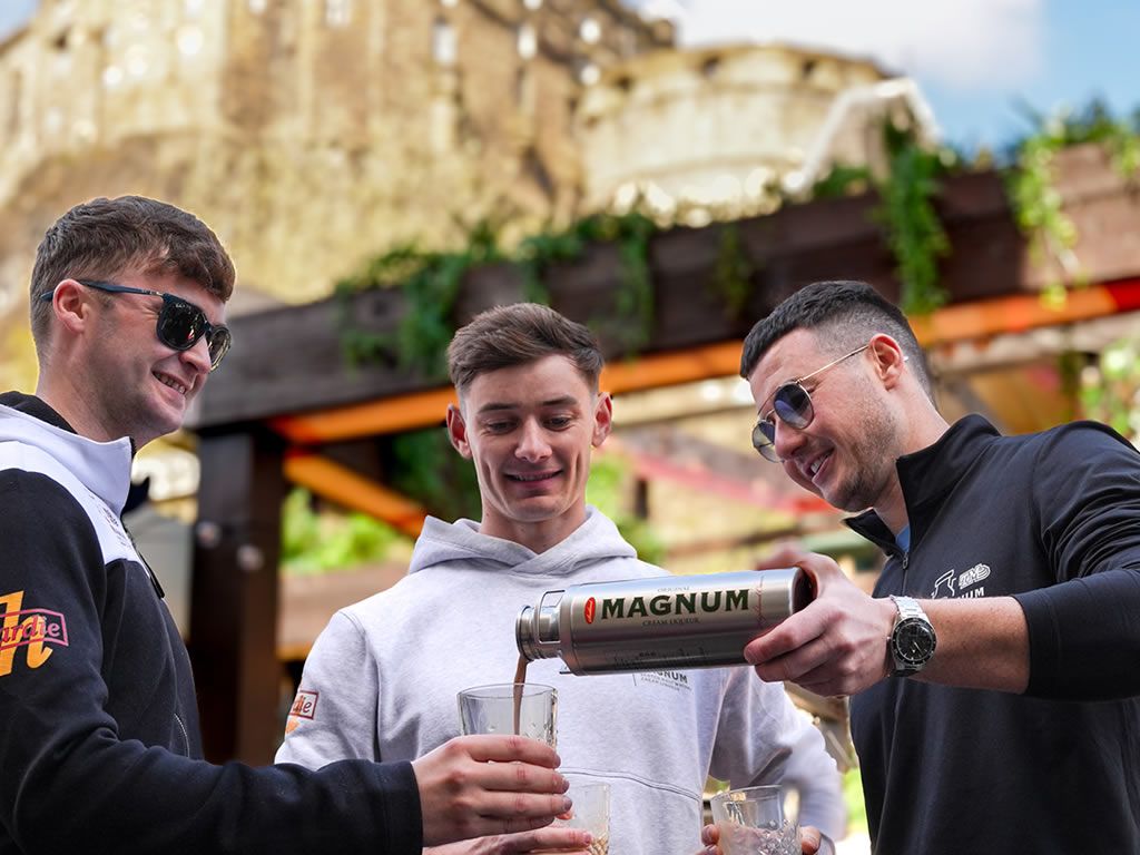 New outdoor cocktail bar experience sweeps into Edinburgh