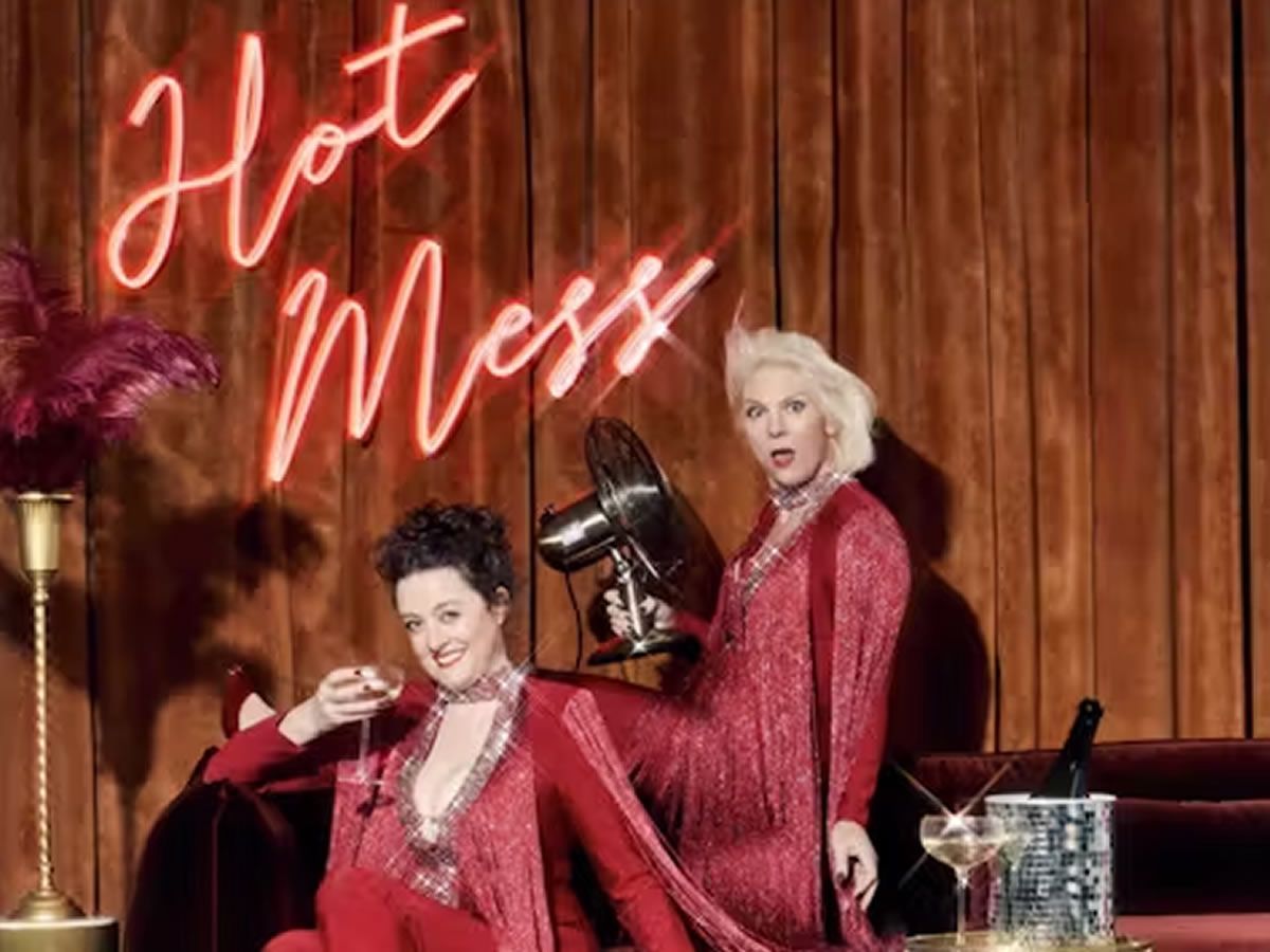 Scummy Mummies: Hot Mess