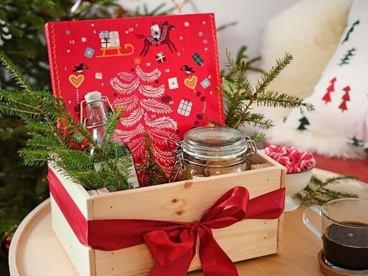 Christmas Eve Boxes at IKEA Glasgow