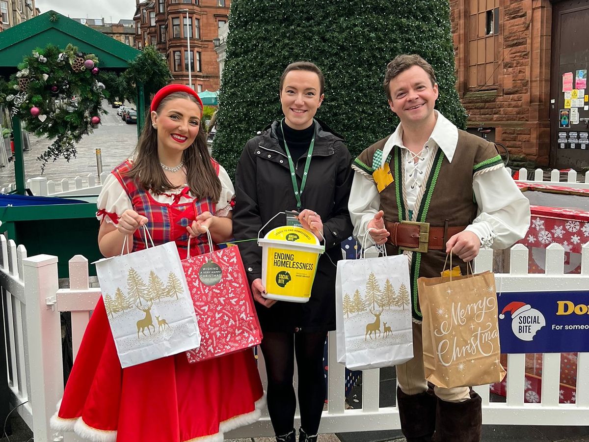 Jock and the Beanstalk panto stars support Social Bite Festival of Kindness