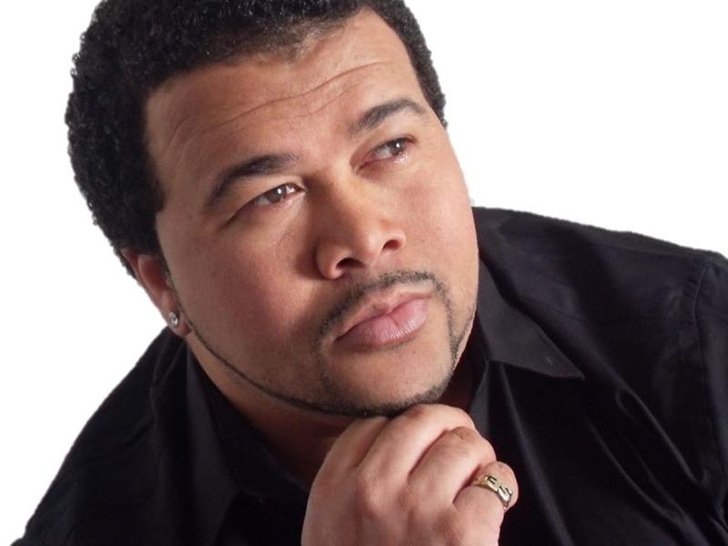 A Night Of Lionel Richie & Motown Classics