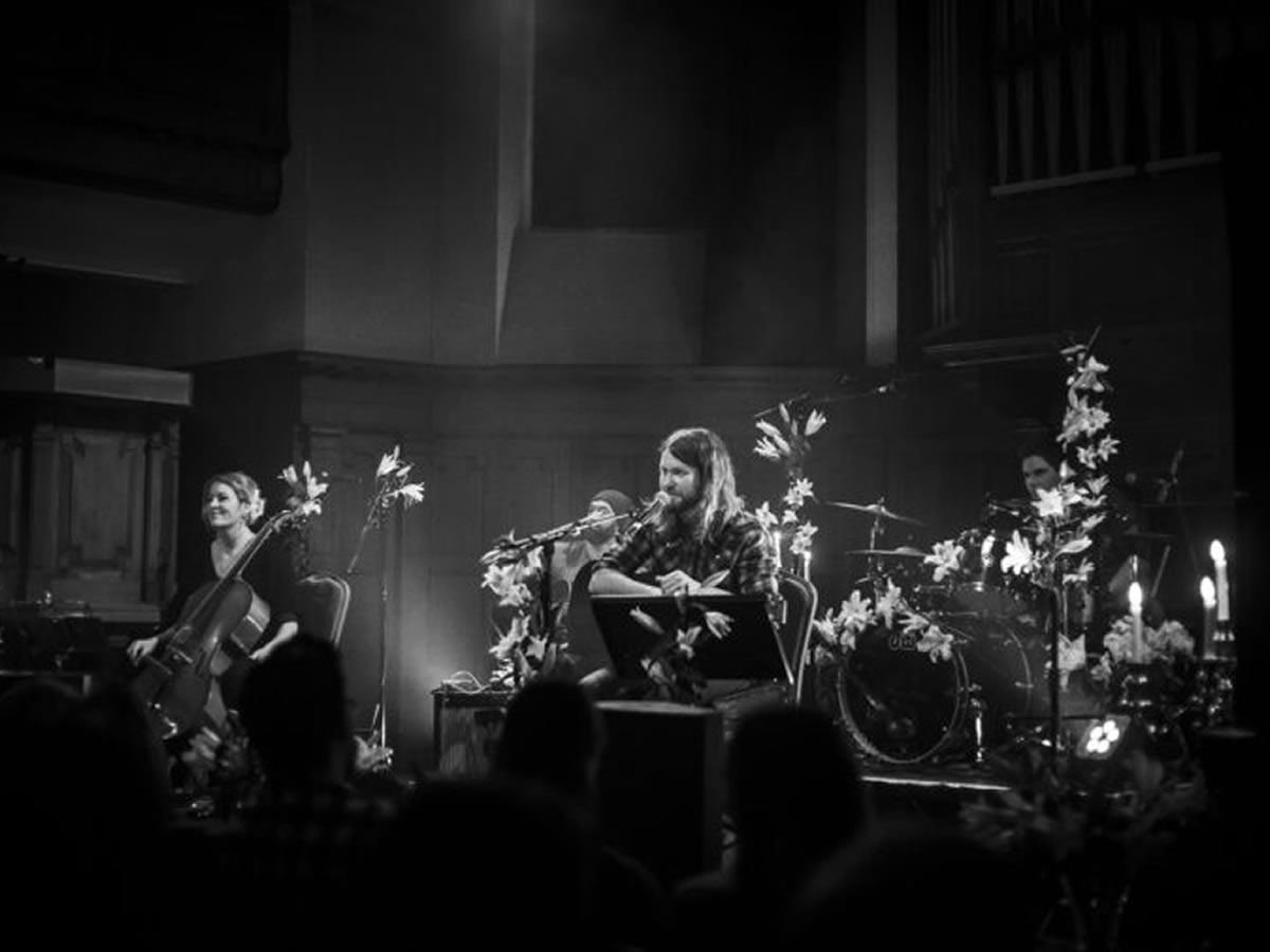 Nirvana Unplugged Experience