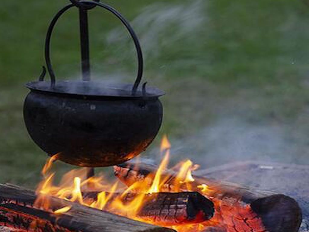 Forest School – Cooking on the Fire