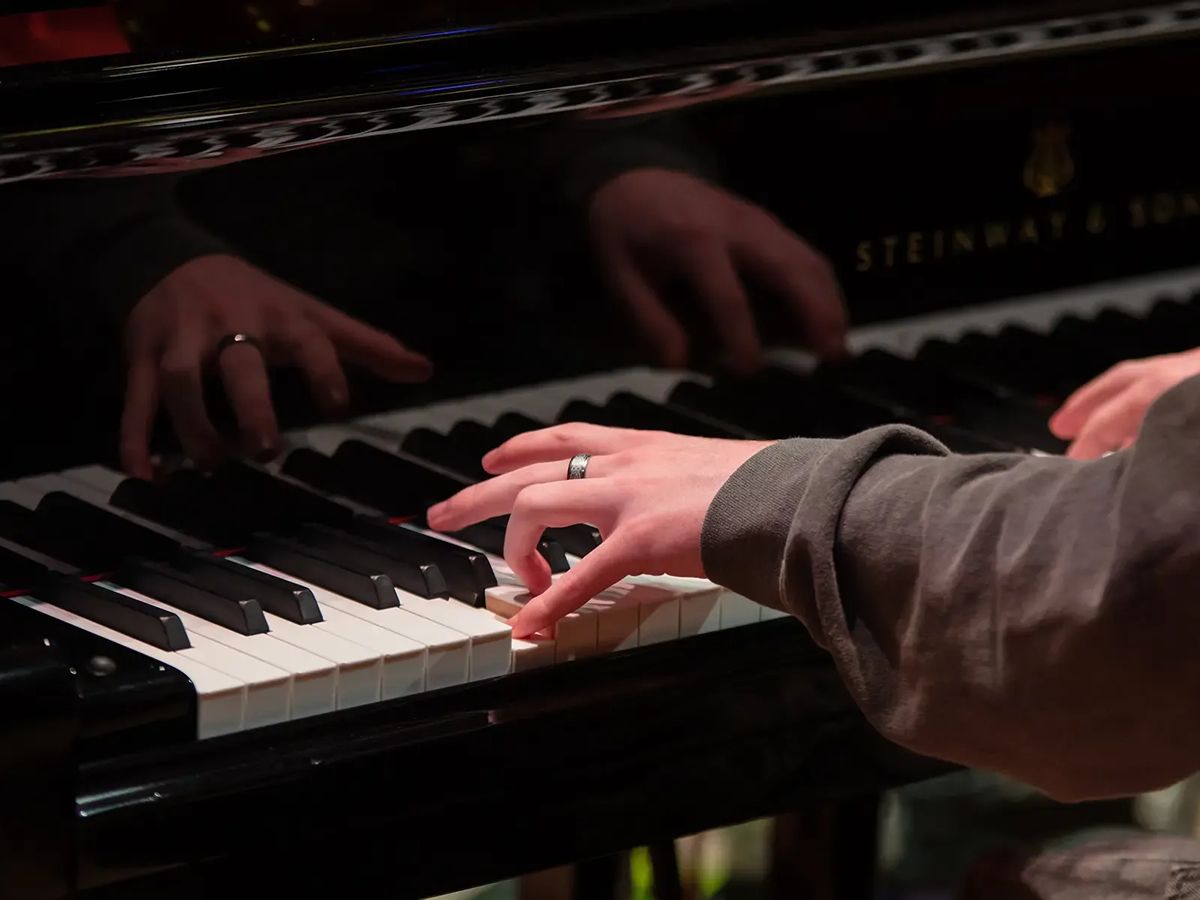 Keys2 - New Music for Piano and Organ